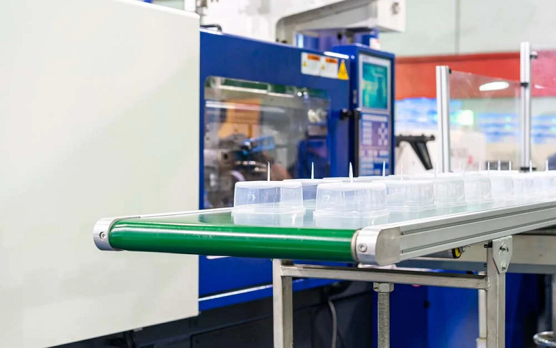 clear plastic injection molding